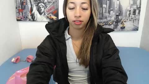 Paola online show from January 7, 12:07 pm