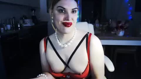 Sarina Williams online show from January 11, 1:43 pm