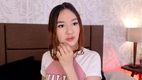 Snapshot of paolagh_ chatting on April 21, 3:24 am paolagh_ online show from April 21, 3:24 am