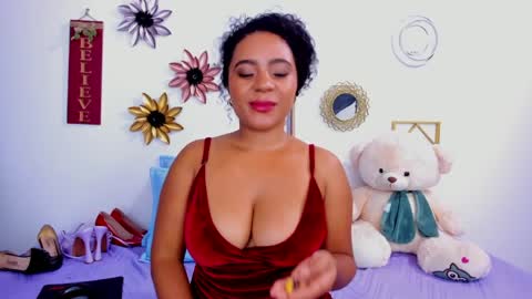 Snapshot of paolitaken chatting on April 3, 12:41 am paolitaken online show from April 3, 12:41 am