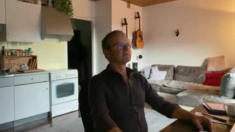 Snapshot of papa_show chatting on January 8, 3:39 pm papa_show online show from January 8, 3:39 pm