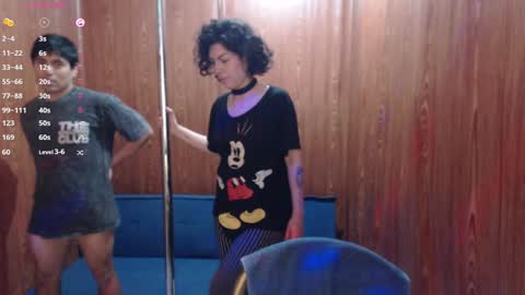 Papaguena online show from December 5, 6:33 pm