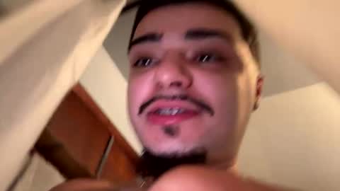 Snapshot of papi232021 chatting on October 16, 8:43 pm papi232021 online show from October 16, 8:43 pm