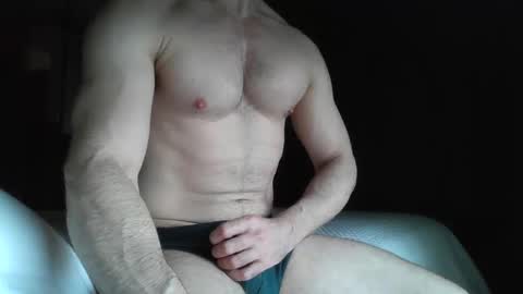 Snapshot of papi5850 chatting on December 5, 8:44 pm papi5850 online show from December 5, 8:44 pm