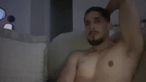 papicubano_guapo23cm online show from June 2, 8:27 am