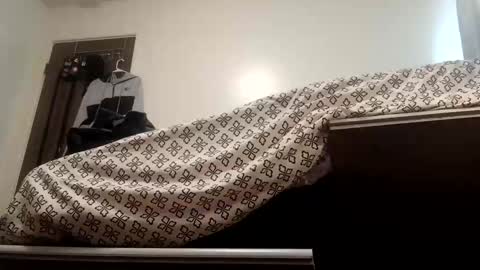 Snapshot of papijose146388 chatting on December 17, 7:15 pm Papij online show from December 17, 7:15 pm