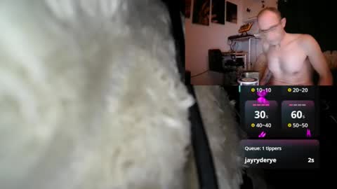 Snapshot of papillondusud84 chatting on March 7, 11:46 pm papillondusud84 online show from March 7, 11:46 pm