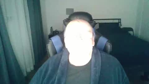 papilly online show from March 12, 12:50 am