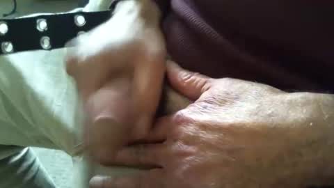 Shmoo online show from November 28, 9:17 pm