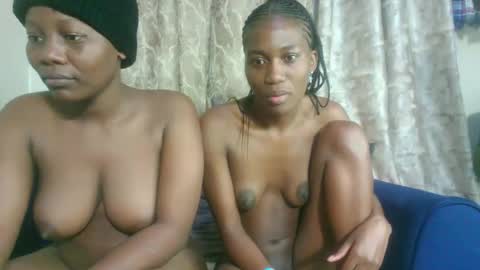 Snapshot of pappychullo09 chatting on February 14, 10:06 pm pappychullo09 online show from February 14, 10:06 pm