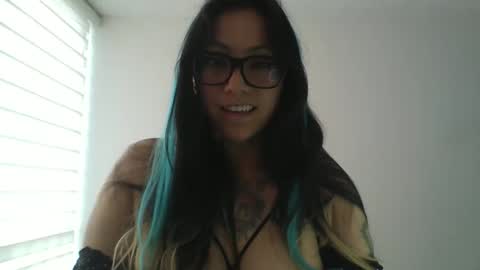 Snapshot of paprika_01sx chatting on January 12, 2:33 pm paprika 01sx online show from January 12, 2:33 pm