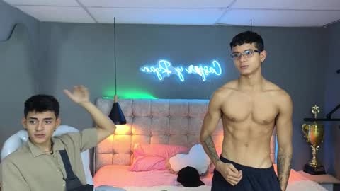 Ryan And Casper online show from December 6, 12:12 am