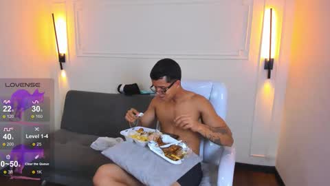 Ryan And Casper online show from March 24, 6:35 pm