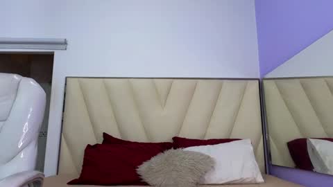 Amy and my doll online show from January 15, 7:05 am