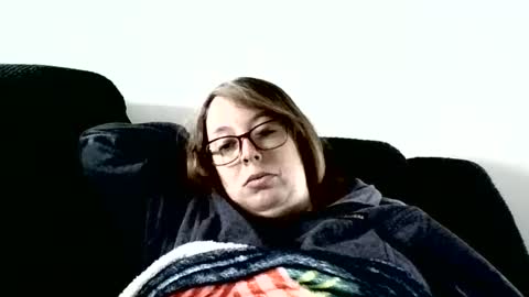 paradox97173 online show from March 8, 4:00 pm