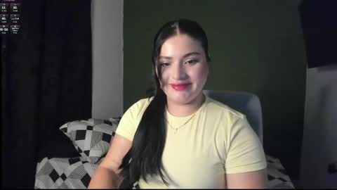 pareja_curiosa19 online show from June 10, 2:12 am