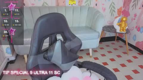 PARIS  online show from February 19, 3:35 am