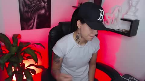 Paris D angelo online show from February 15, 11:03 pm