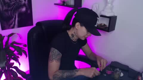 Paris D angelo online show from March 2, 1:58 am