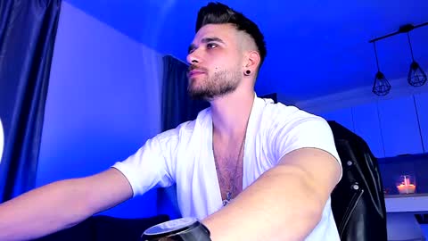 Paris online show from December 30, 11:06 pm