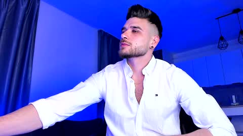 Paris online show from February 1, 8:58 pm