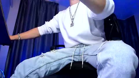 Paris online show from November 8, 9:24 pm