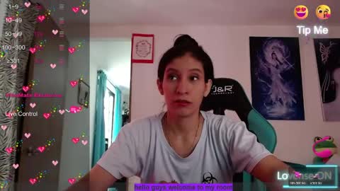 Paris Of Angel online show from April 3, 8:40 pm