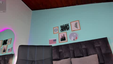 PARIS online show from January 17, 11:51 pm