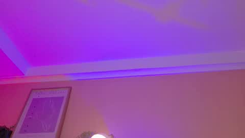 PARIS online show from February 26, 9:25 pm