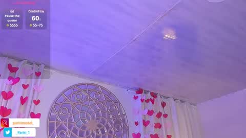 Snapshot of parisi_ chatting on February 20, 12:52 am PARISI online show from February 20, 12:52 am