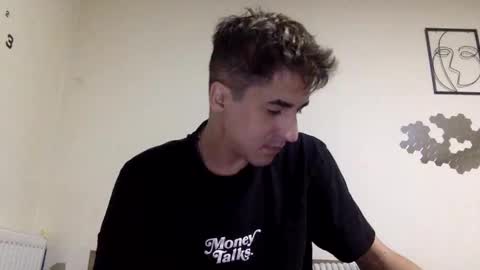 Snapshot of parissapper chatting on May 14, 8:04 pm parissapper online show from May 14, 8:04 pm