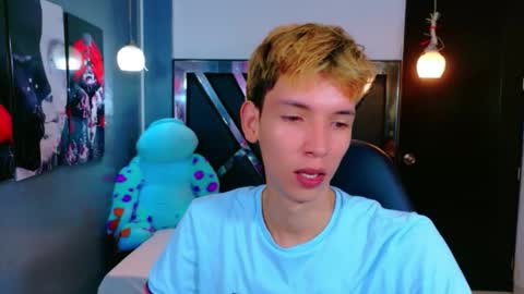 park_jimin1 online show from December 18, 12:44 pm