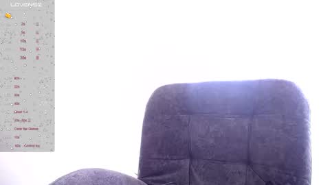 Snapshot of parker_222 chatting on February 12, 5:30 pm parker_222 online show from February 12, 5:30 pm