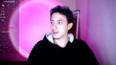 Snapshot of parker_222 chatting on February 13, 6:09 am parker_222 online show from February 13, 6:09 am