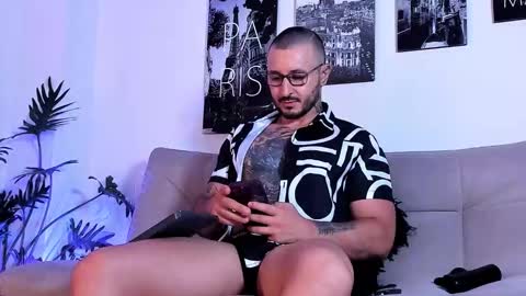 parker lavine online show from October 29, 2:03 am