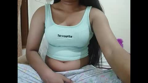 parneetu_642 online show from May 31, 3:26 am