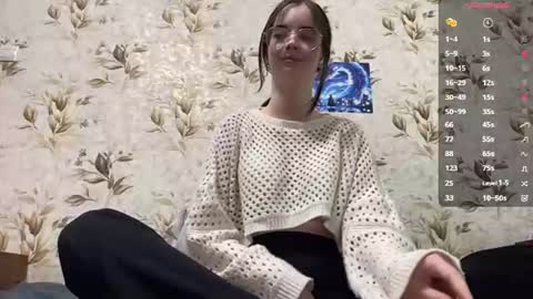 Snapshot of partheniamachle chatting on June 11, 6:44 am Milana online show from June 11, 6:44 am