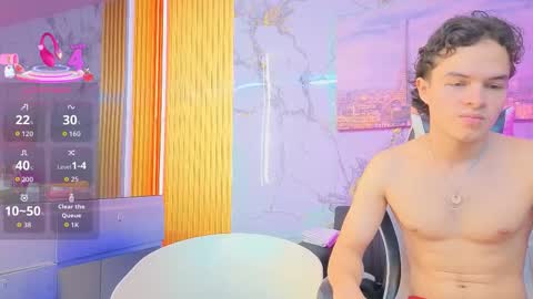 party_with_medellin23 online show from March 3, 10:15 pm