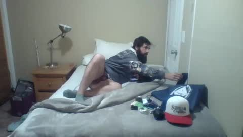 Snapshot of passionatesamurai chatting on January 13, 3:34 am hairy dadbod online show from January 13, 3:34 am