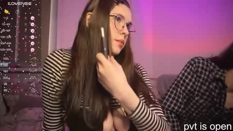 Zoe online show from October 14, 8:26 am