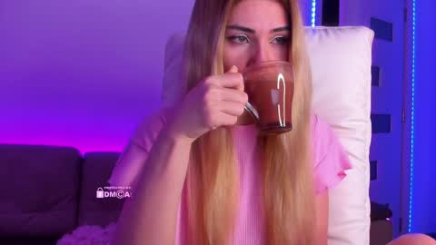 passionkc online show from April 5, 2:53 am