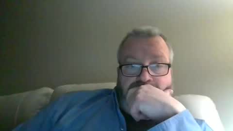 passporttraveler1 online show from February 20, 3:03 am