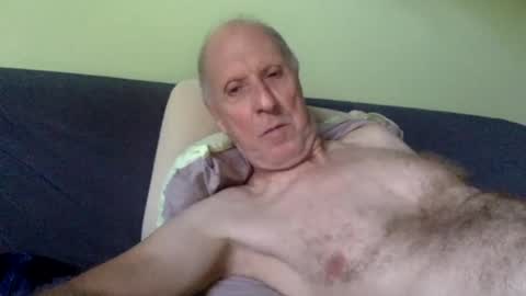 Snapshot of patibulaire1912 chatting on June 22, 7:27 am Pati24 online show from June 22, 7:27 am