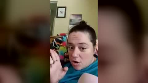 Snapshot of patri632147 chatting on July 20, 3:25 pm patri632147 online show from July 20, 3:25 pm