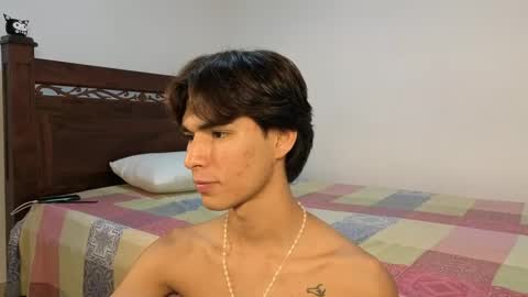 patri_ck_villa online show from September 22, 10:56 pm