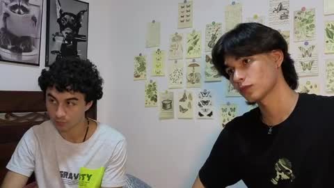 patri_ck_villa online show from April 14, 11:22 pm