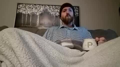 Snapshot of patrick247288 chatting on December 15, 2:19 am patrick247288 online show from December 15, 2:19 am