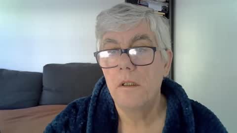 Snapshot of patrick5275 chatting on December 10, 10:06 am patrick5275 online show from December 10, 10:06 am