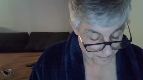 Snapshot of patrick5275 chatting on December 11, 7:09 am patrick5275 online show from December 11, 7:09 am