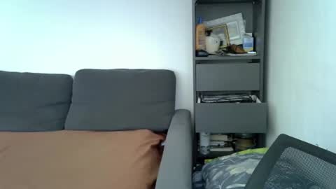 Snapshot of patrick5275 chatting on December 22, 12:05 pm patrick5275 online show from December 22, 12:05 pm